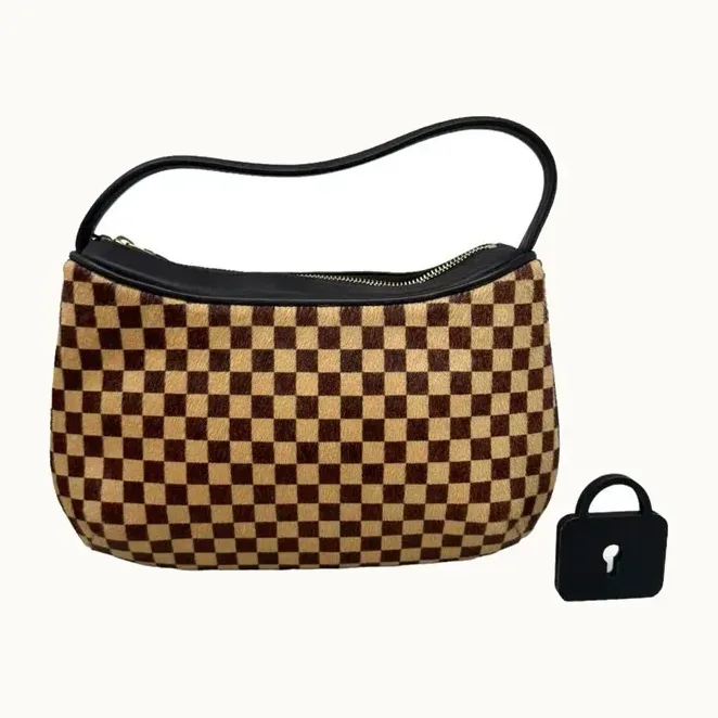 Bolso Louis Vuitton Pochette