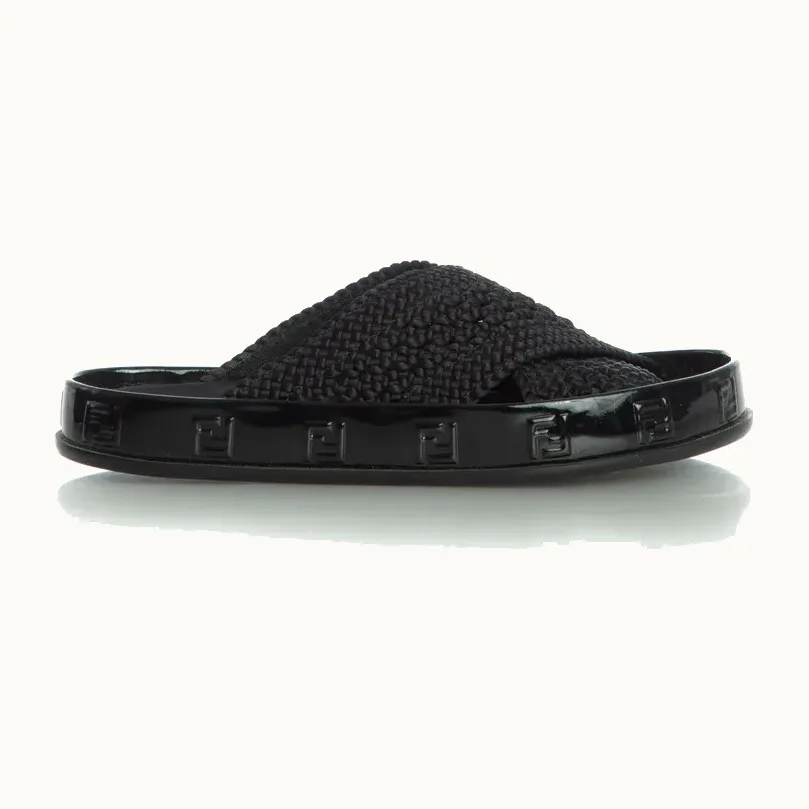 Zapatos Fendi, Talla 37