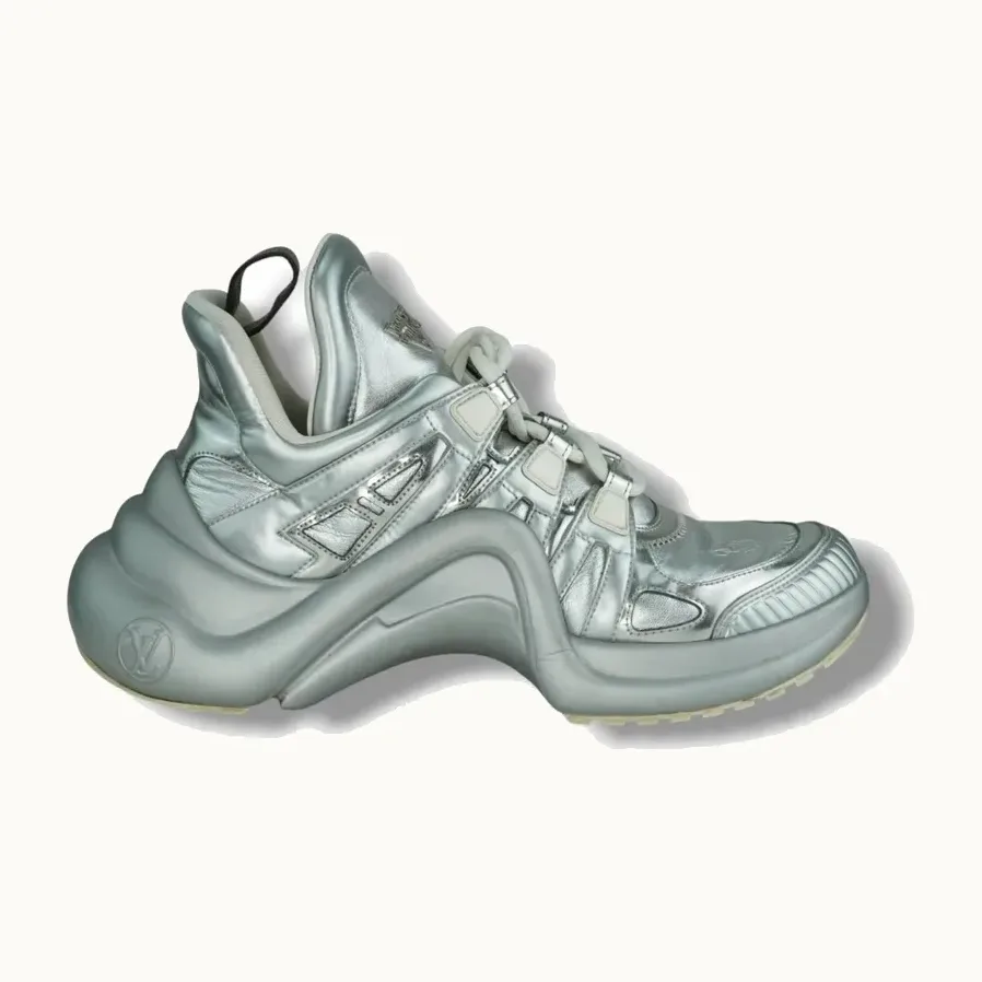Tenis Louis Vuitton Archlight Plateados