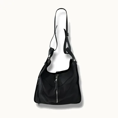 Bolso Loewe Leather Hammock Medium
