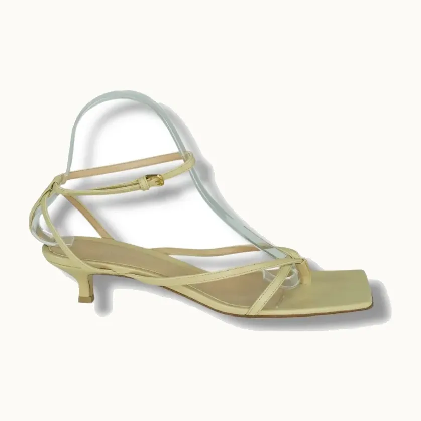 Tacones Bottega Veneta Ankle Strap Square Nudes