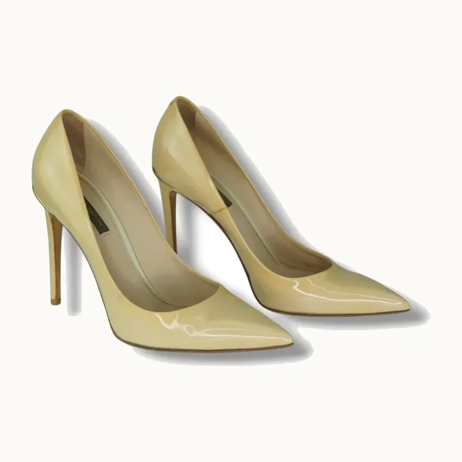 Tacones Louis Vuitton Beiges