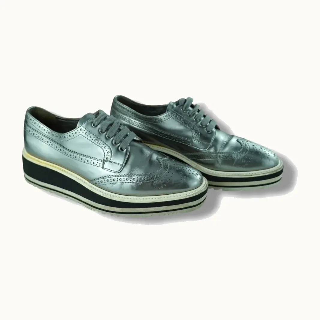 Mocasines Prada Plateados