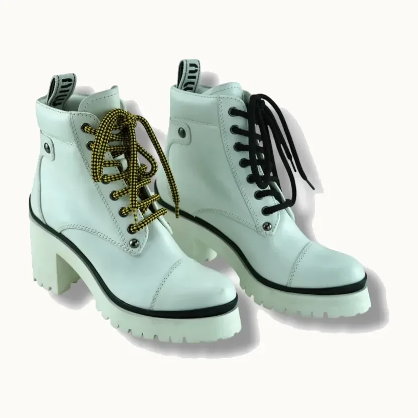 Zapatos Miu Miu Leather Blancos