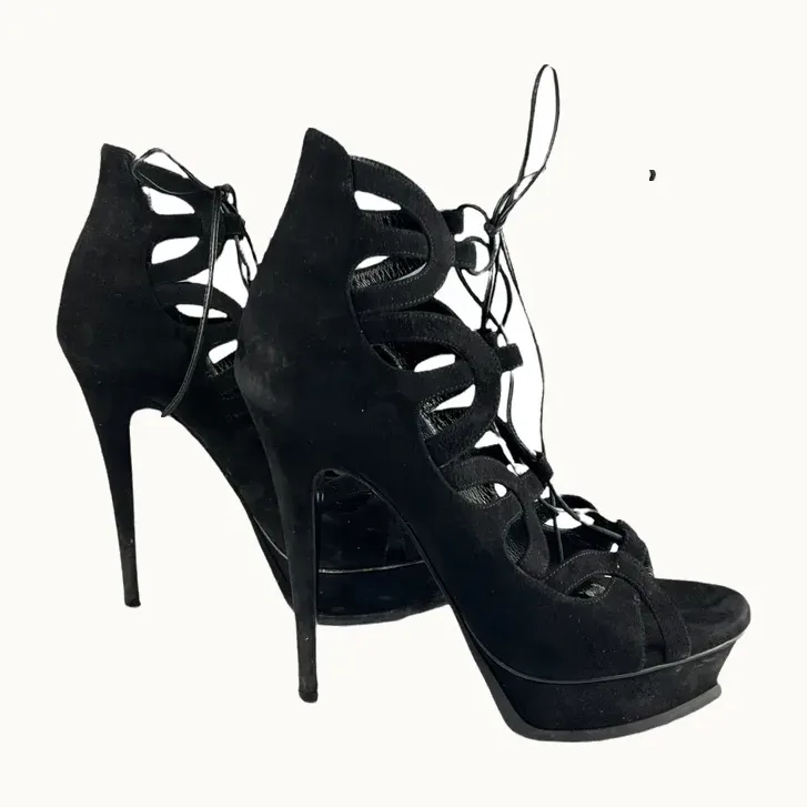 Tacones Saint Laurent Suede