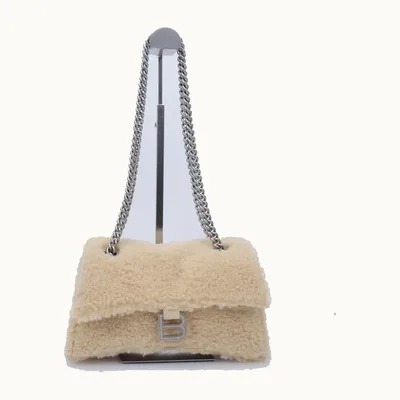 Bolso Crossbody Balenciaga Crush Shearling Beige