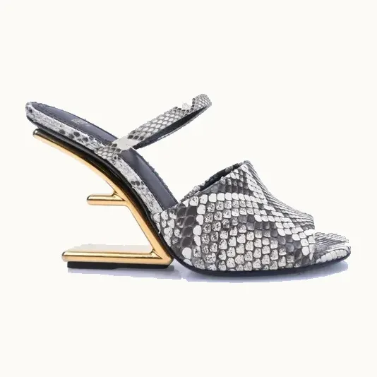 Sandalias Fendi First 95.0 Python Gris, Talla 37