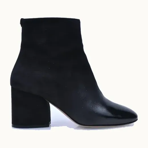 Botines Salvatore Ferragamo Pisa Suede Negros, Talla 37