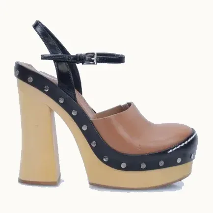 Tacones Prada Clog Cameles, Talla 36.5