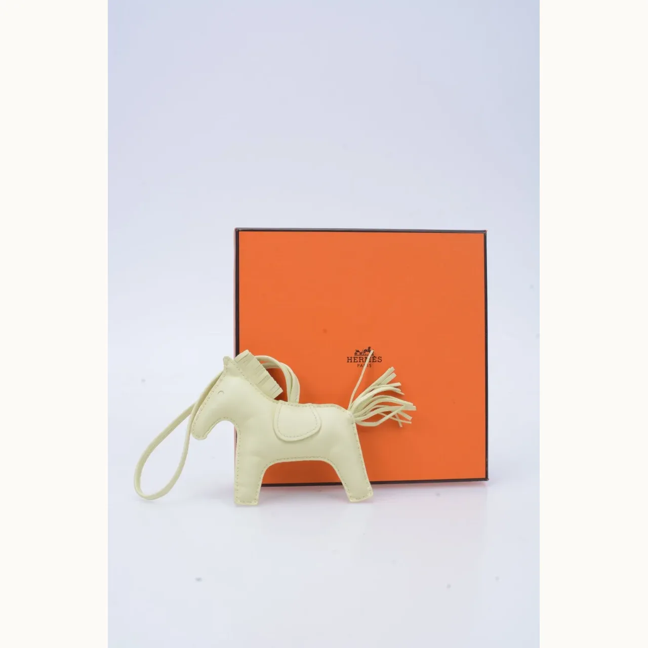 Llaveros Hermès Rodeo PM Amarillos