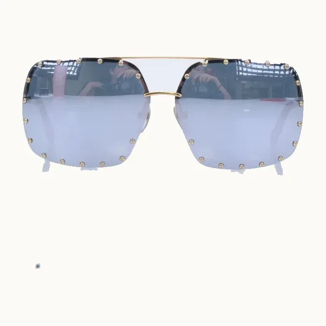 Lentes de Sol Louis Vuitton Party Square Plateados