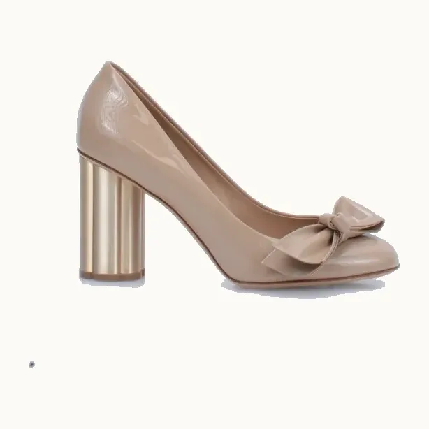 Zapatos Salvatore Ferragamo Avola 85 Patent Nudes, Talla 37.5