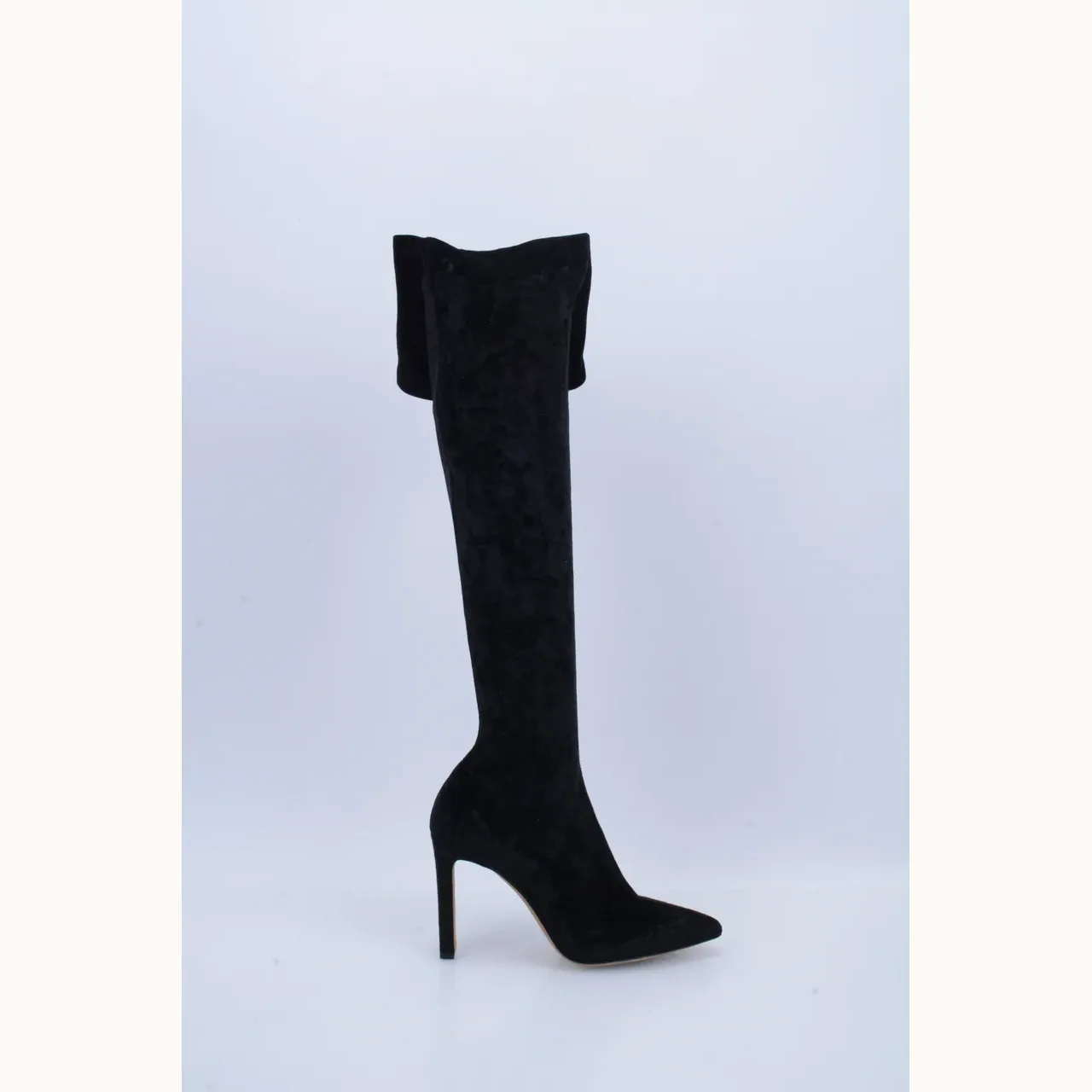 Zapatos Jimmy Choo Lorraine 100 Velvet Negros, Talla 38.5