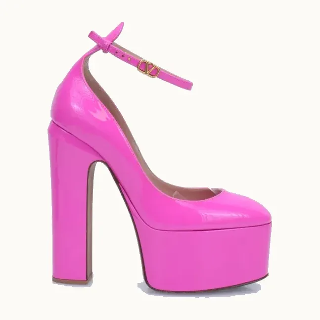 Zapatos Valentino Tan-Go 155 Patent Rosas, Talla 37.5