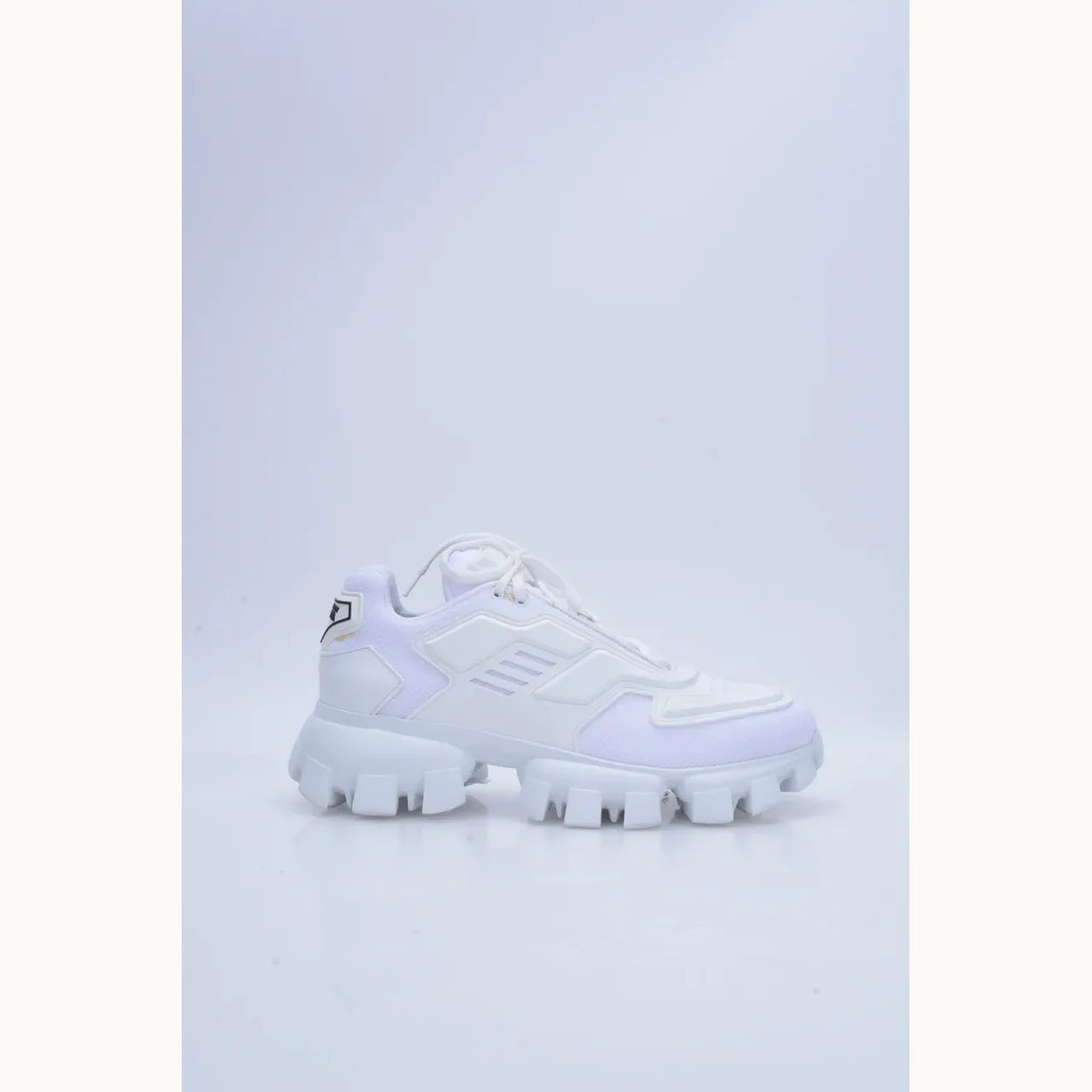 Zapatos Prada Cloudbust Thunder Blancos, Talla 41