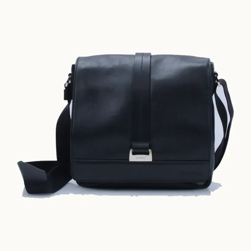 Salvatore Ferragamo Flap Bag Black