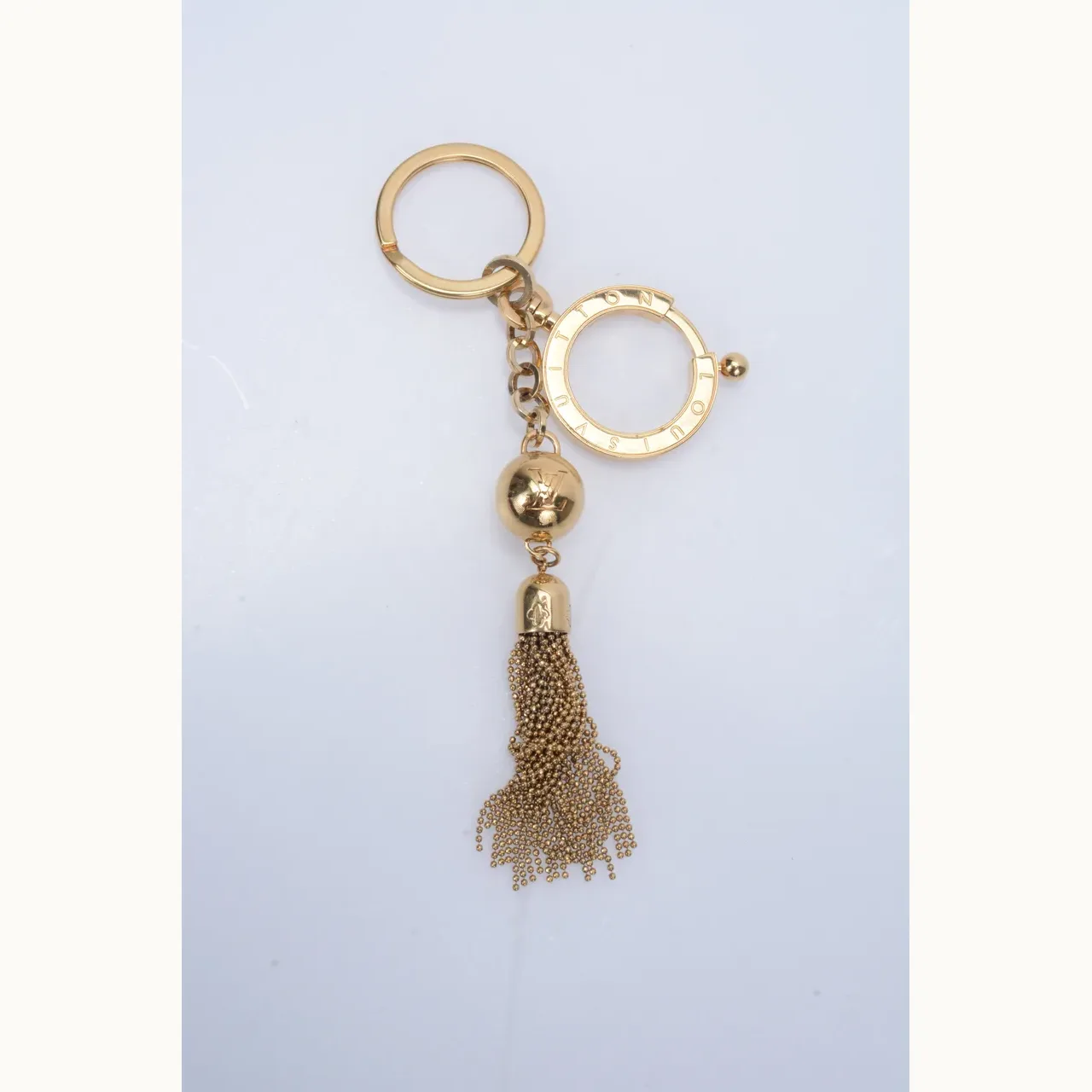 Louis Vuitton Ball Tassel Dorado