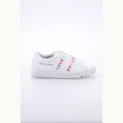 Valentino Rockstud Untitled Shoes White, Size 40.5