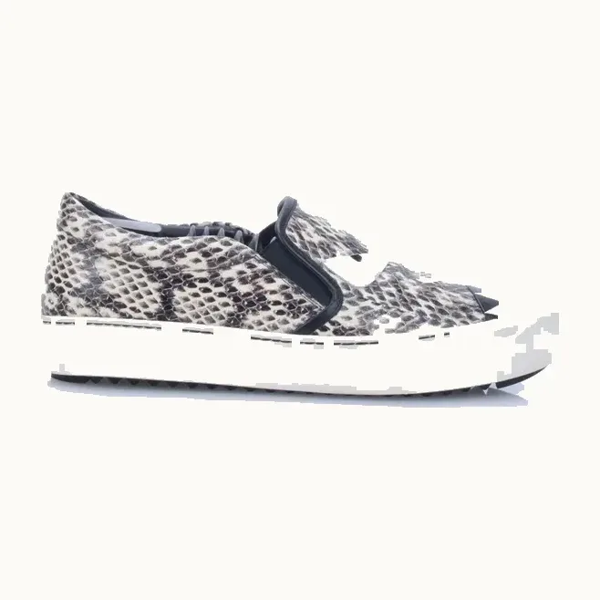 Slip On Fendi Monster Python Gris, Talla 39