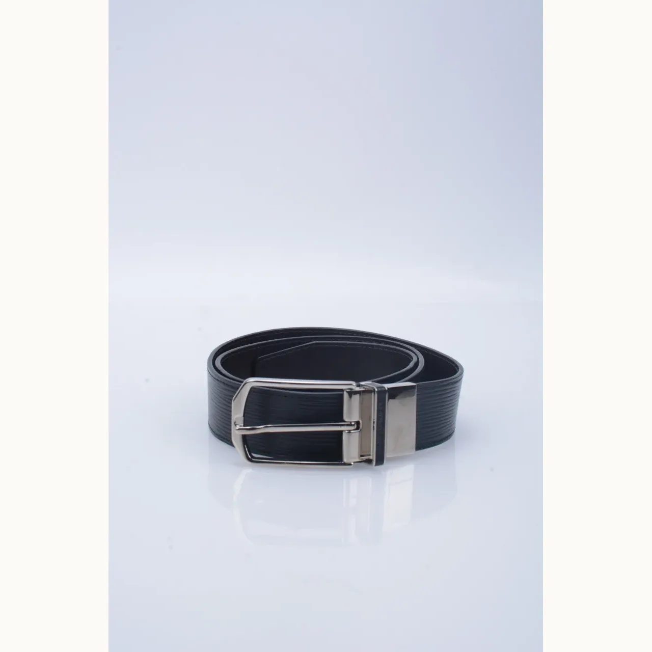 Louis Vuitton Simple Buckle Epi Negro