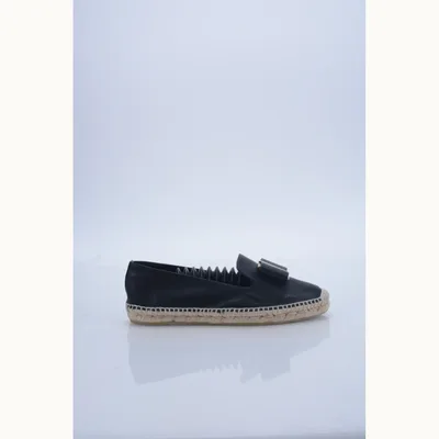 Zapatos Salvatore Ferragamo My Vara Negros, Talla 40