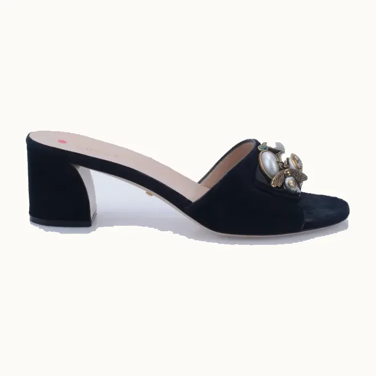 Sandalias Gucci Bee Mid Perlas y negras, Talla 37