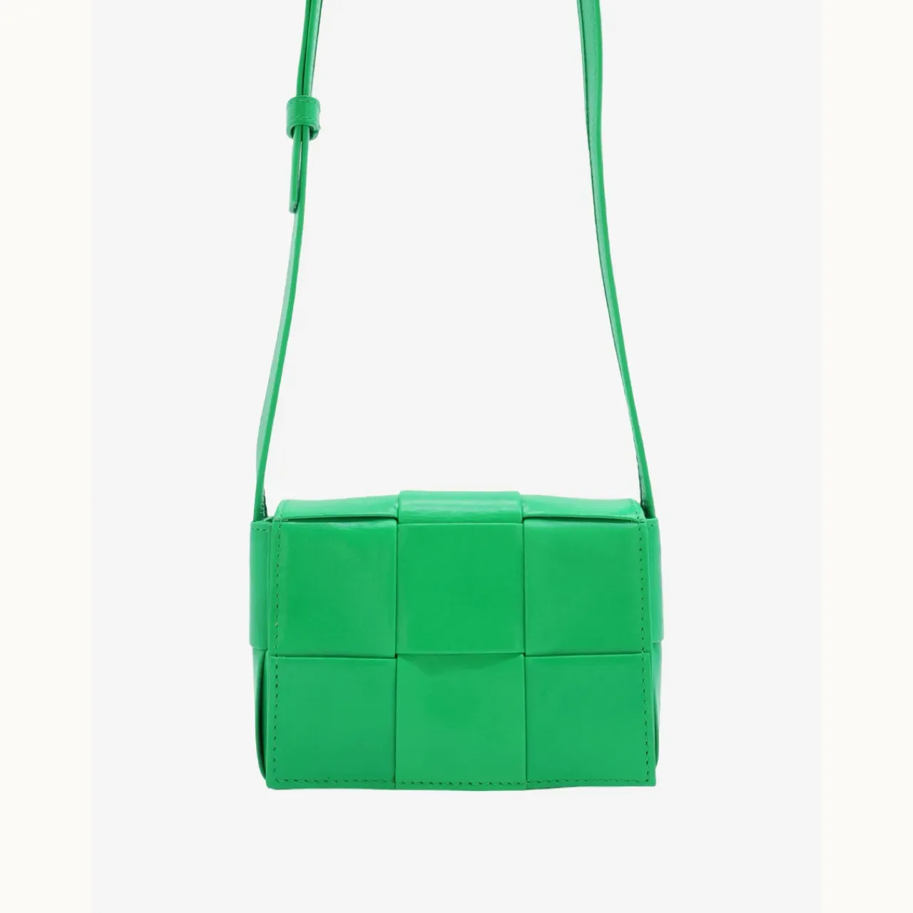 Bolso Bottega Veneta Cassette Mini, KV-2854