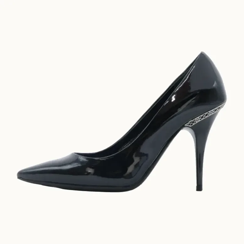 Tacones Burberry Vernis, Talla 36
