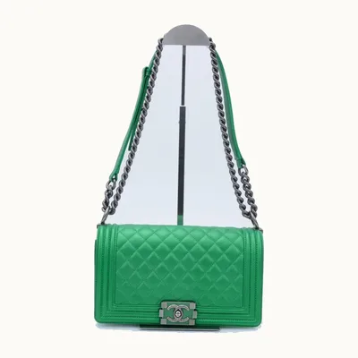Bolso de Hombro Chanel Boy Old Medium Smooth Metallic Verde