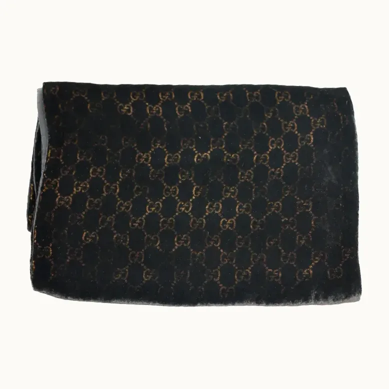 Bufanda Gucci GG Terciopelo