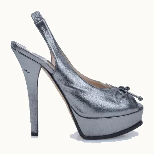 Tacones Fendi Fendista Plateados, Talla 40