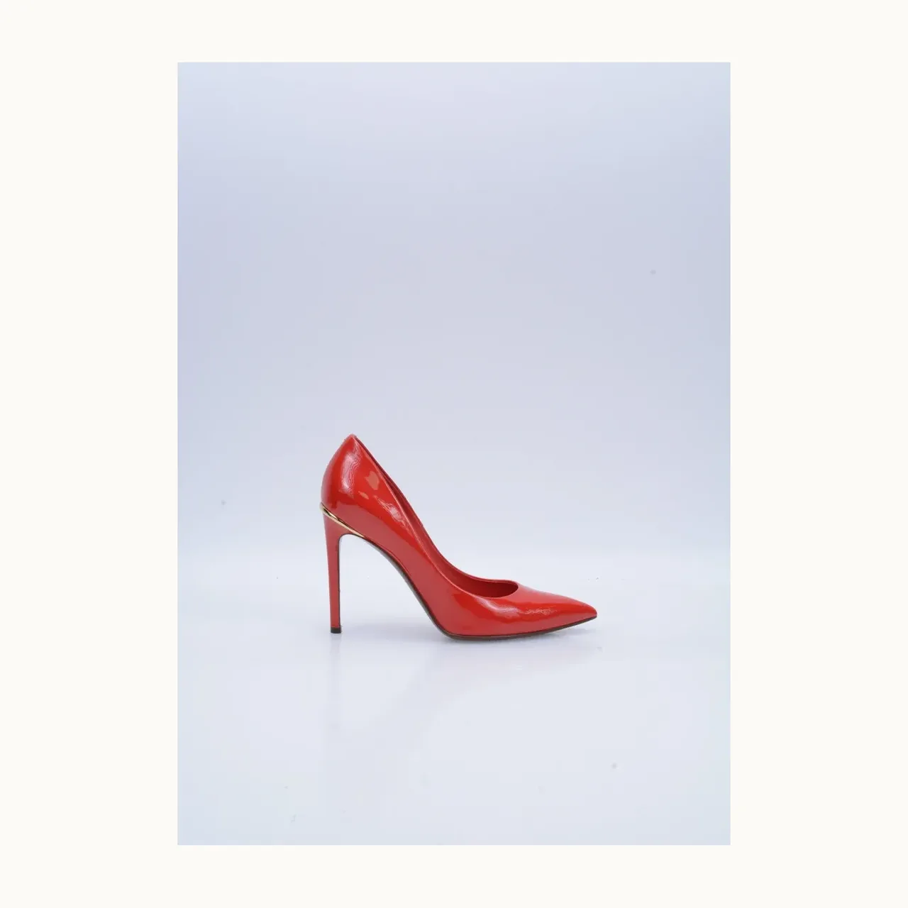 Tacones Louis Vuitton Eyeline Patent Rojos, Talla 36