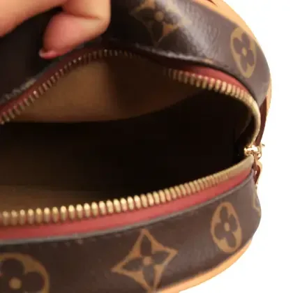 Bolso Louis Vuitton Boite Chapeau Souple PM