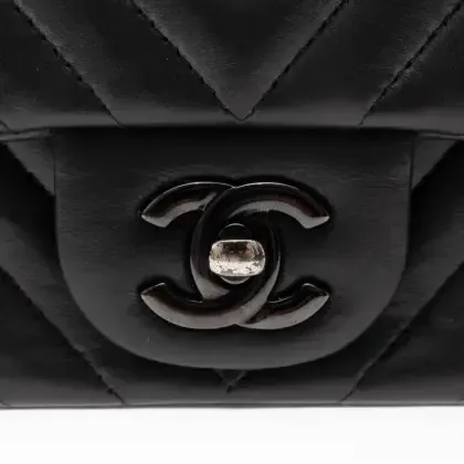 Bolso Flap Chanel Mini Chevron