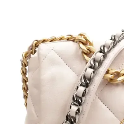 Bolso Chanel 19, KV-4501
