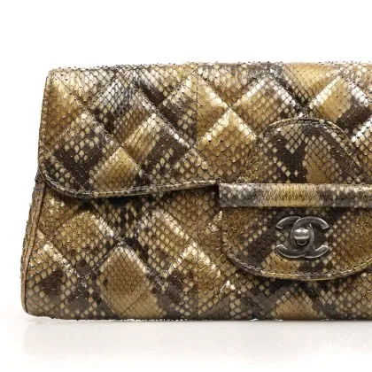 Clutch Chanel Python
