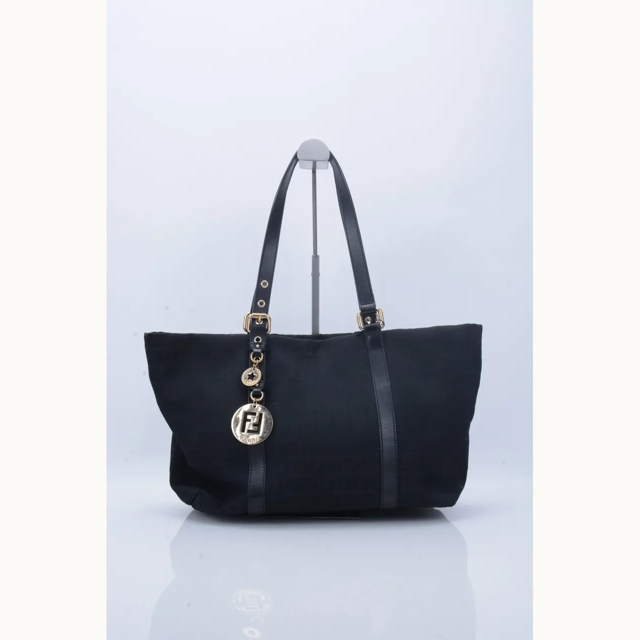 Bolso Burberry Fendi Zucchino Canvas Negro