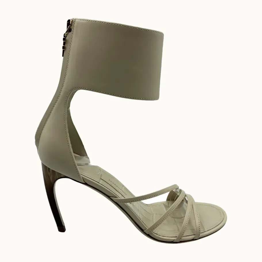 Sandalias Salvatore Ferragamo