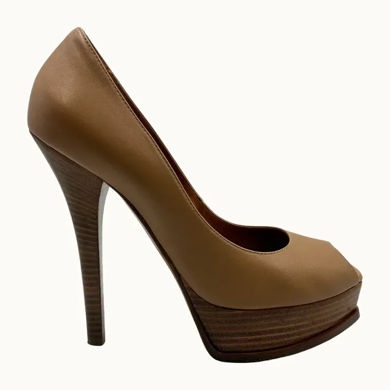 Sandalias Fendi, Talla 40