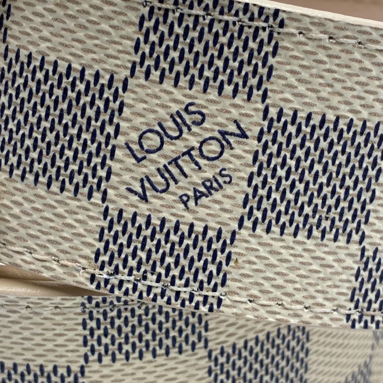 Faja Louis Vuitton, KV-5226