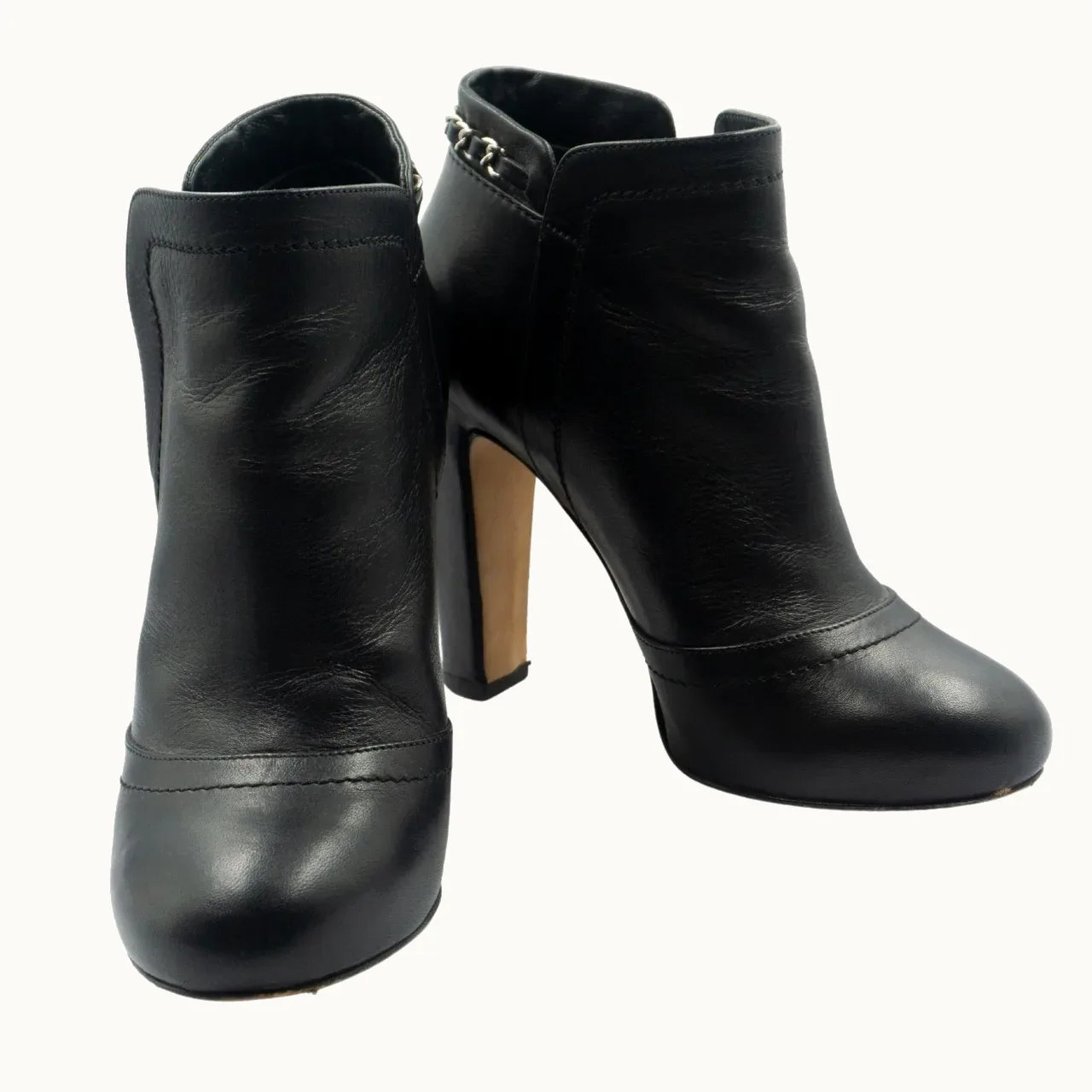 Botines Chanel, Talla 35.5