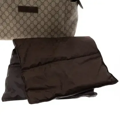 Pañalera Gucci Supreme GG