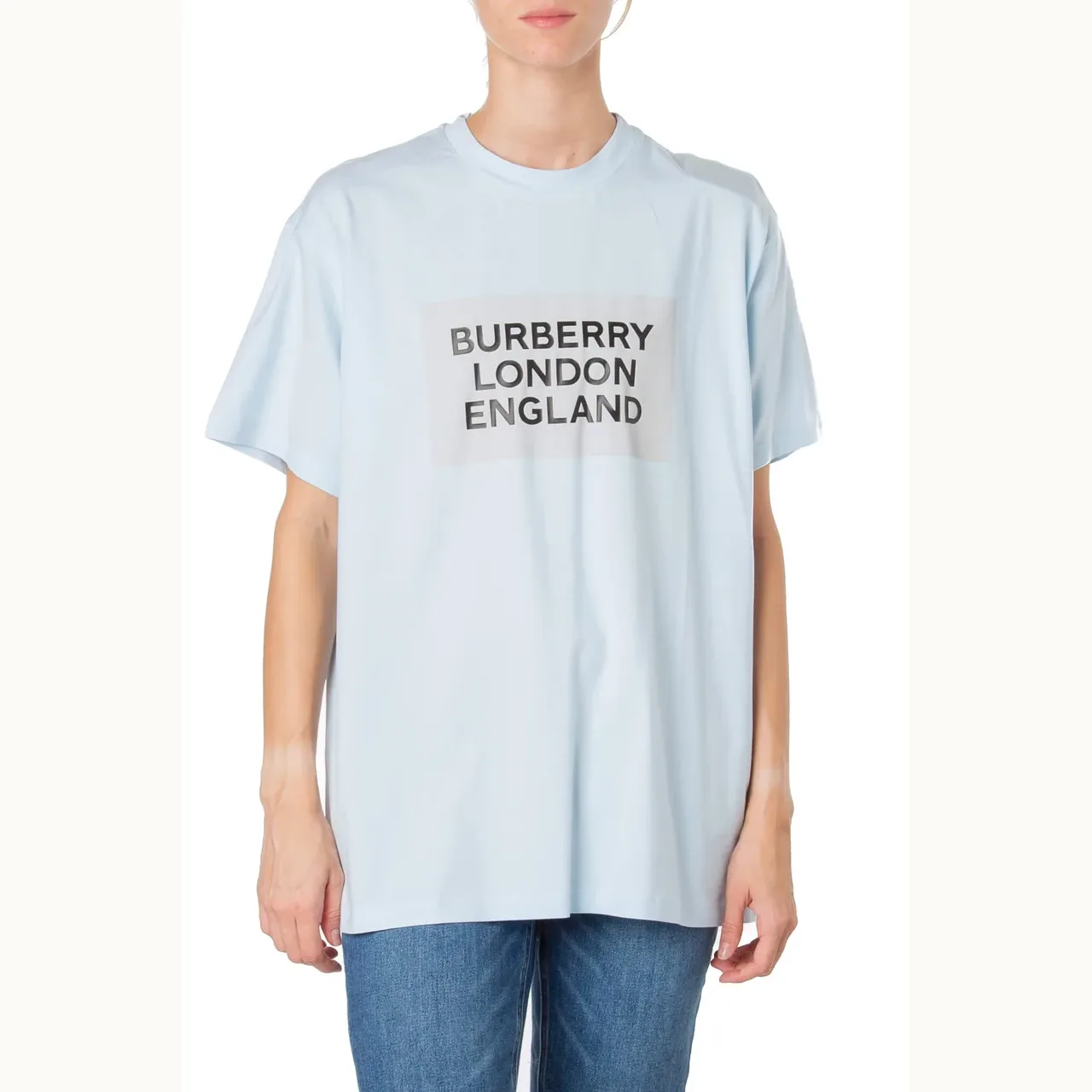 Burberry, Talla M