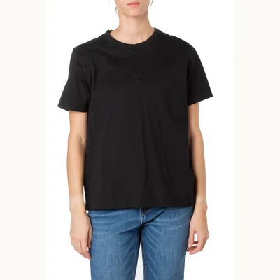 Burberry, Talla L