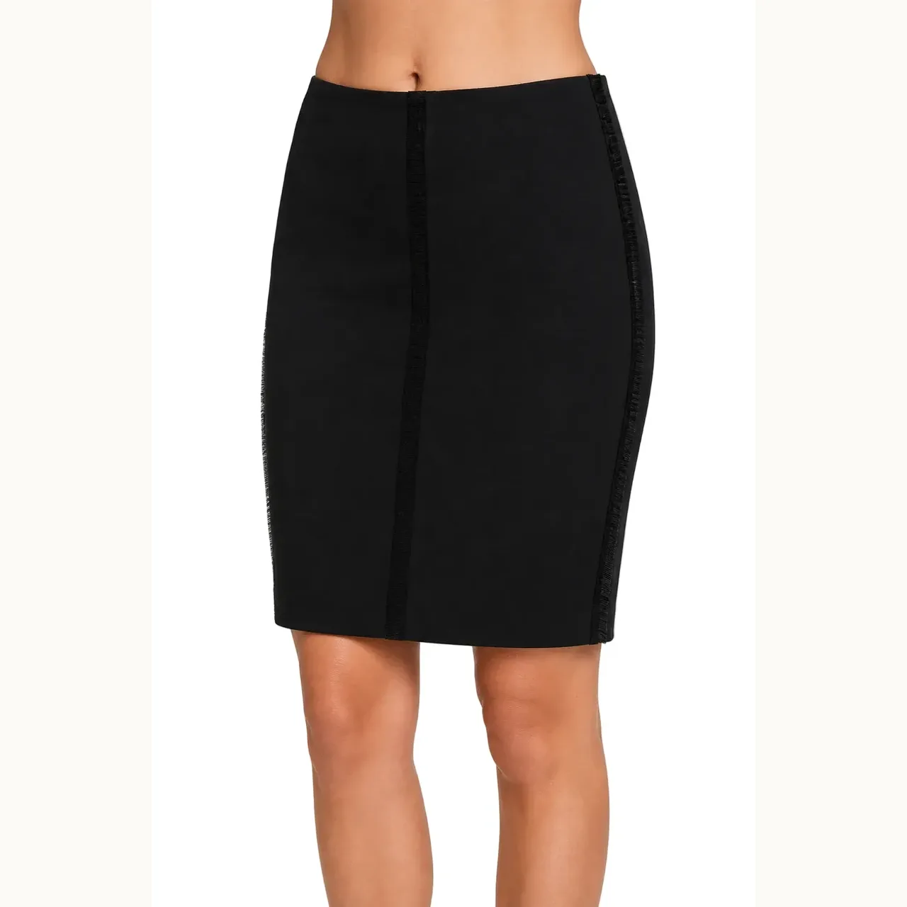 Saint Laurent, Talla L