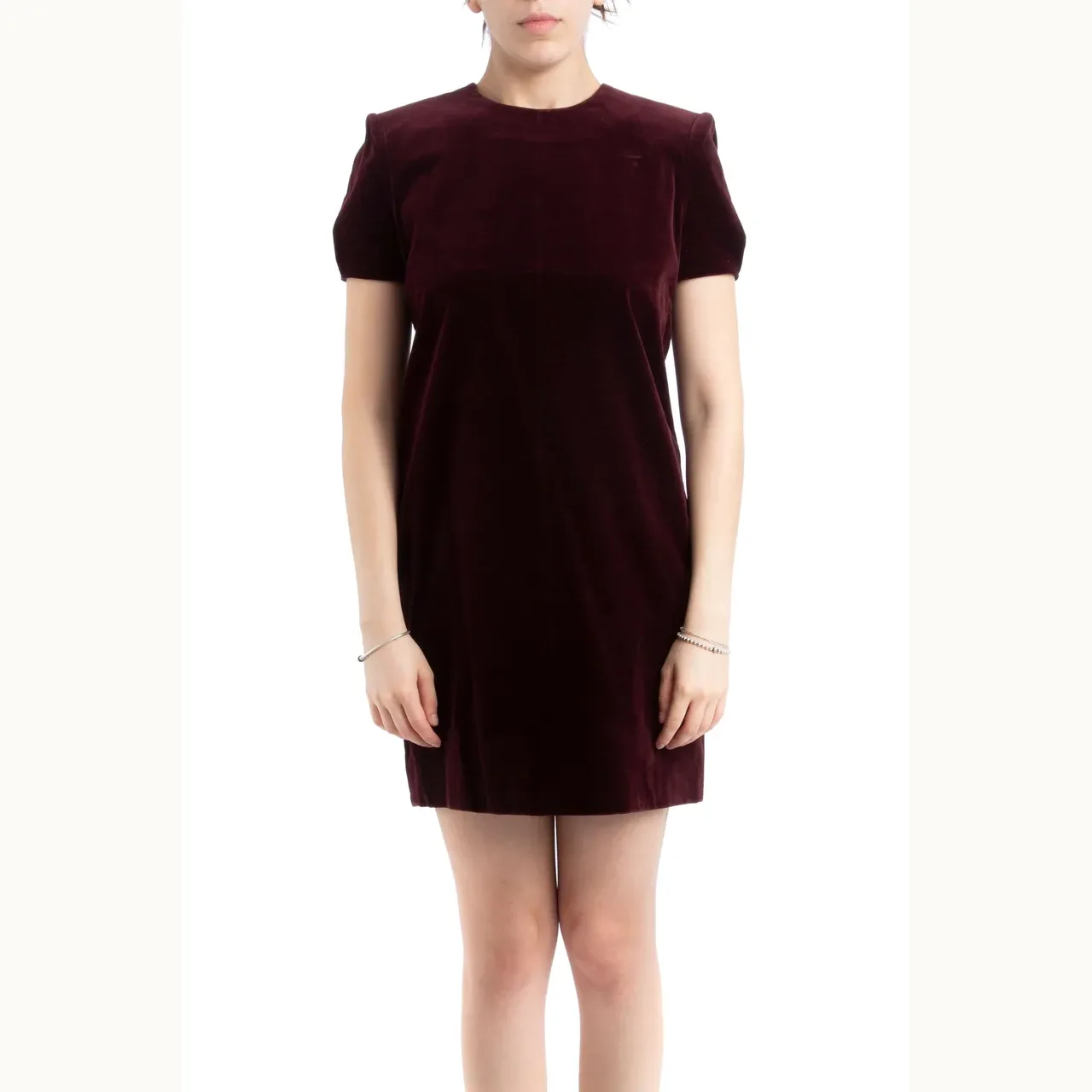 Saint Laurent, Talla 40