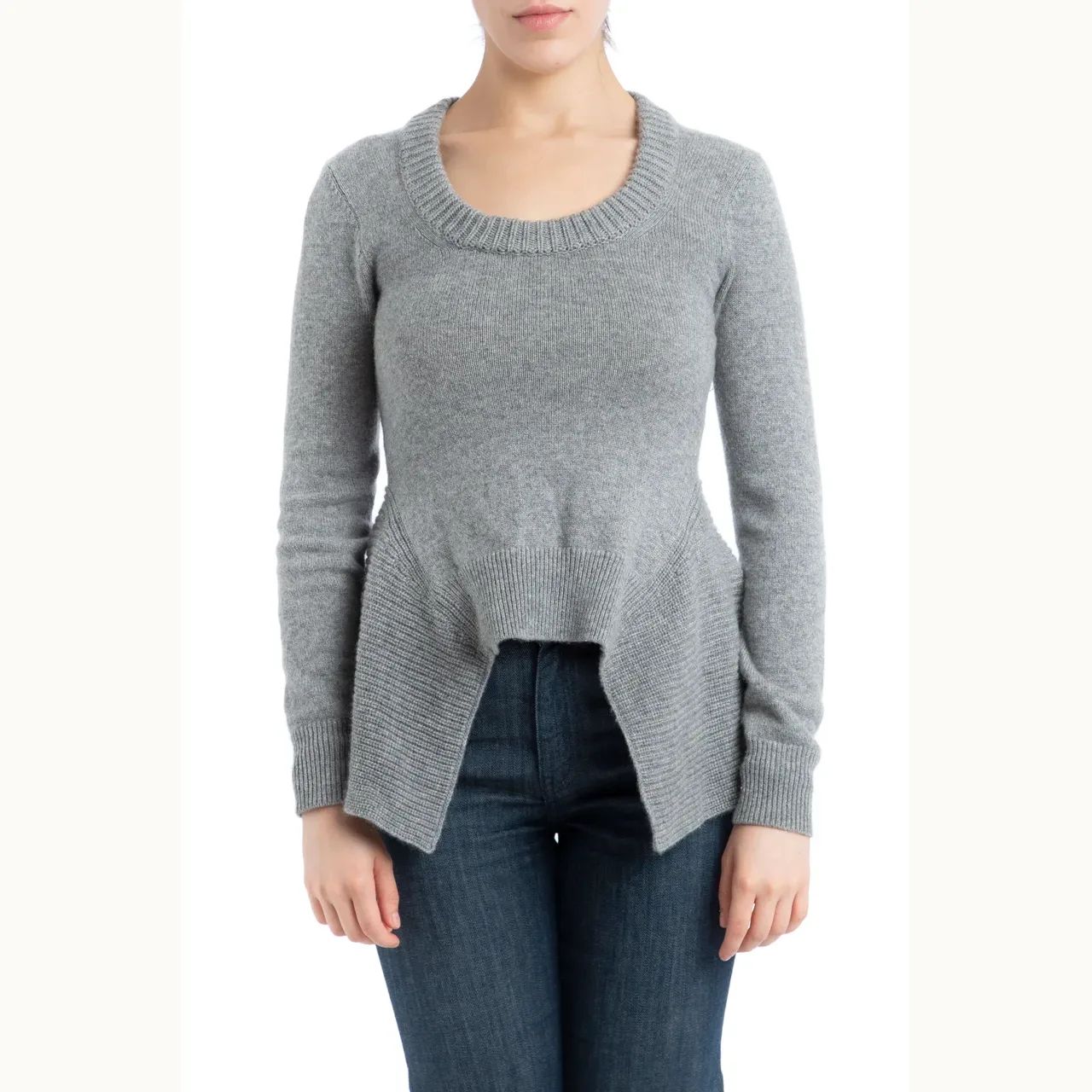Alexander McQueen, Talla S