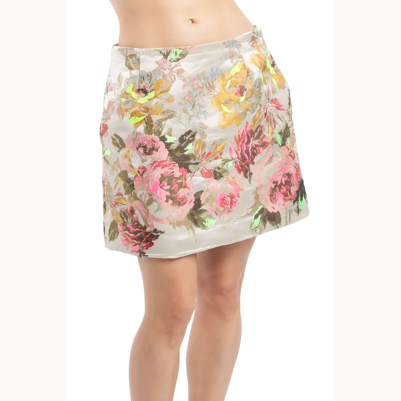Valentino, Talla 6