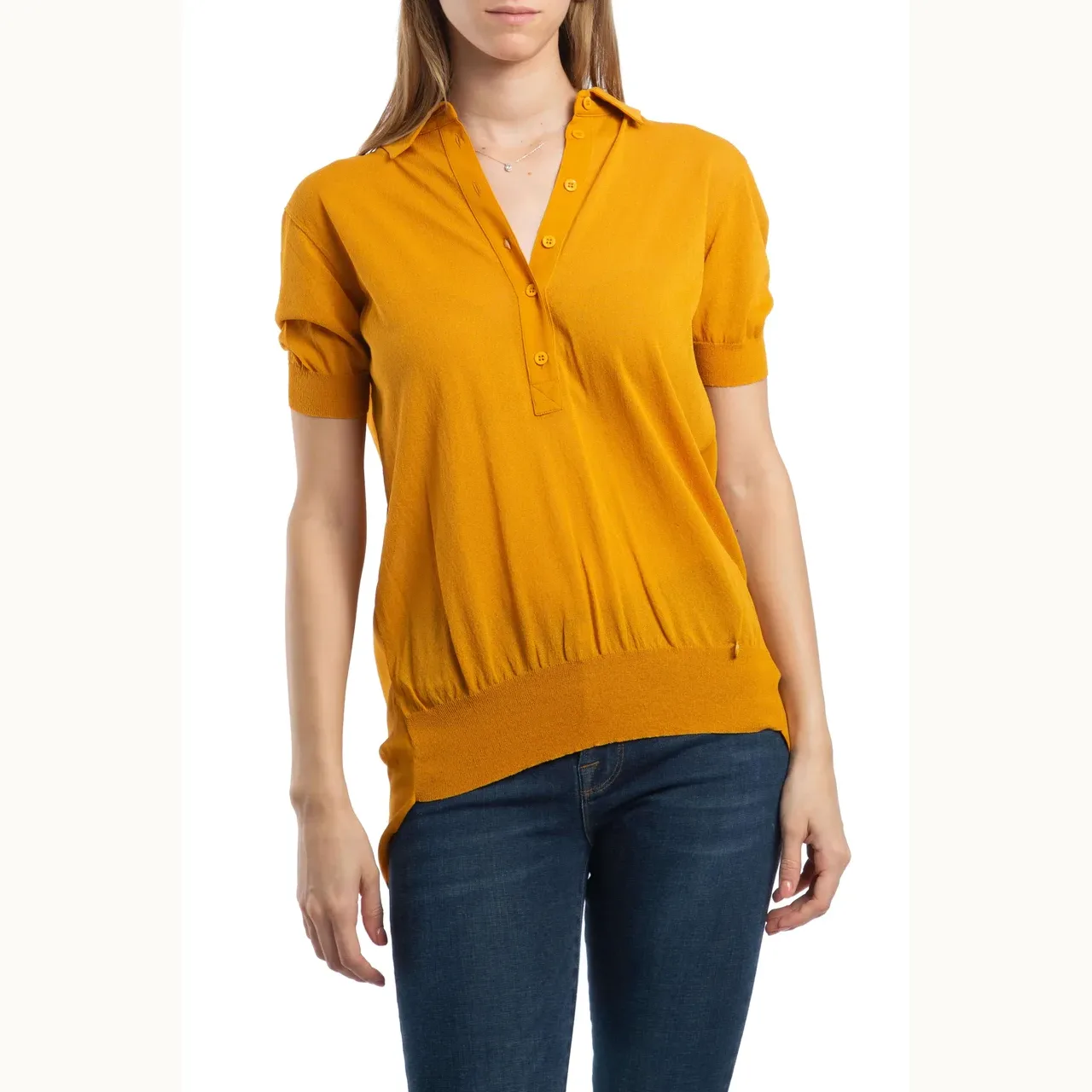 Gucci, Talla M