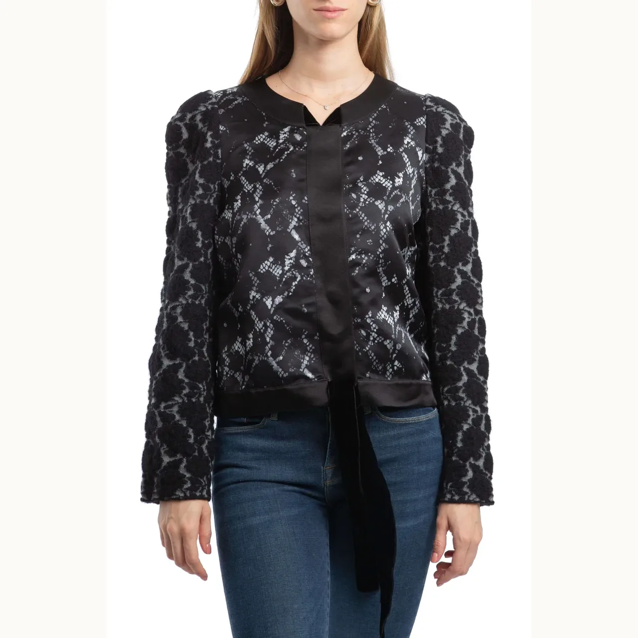 Louis Vuitton, Talla L